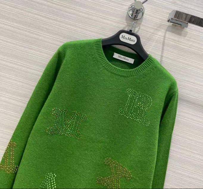 Трендовый свитер Max Mara BP-15564 Трендовый свитер Max Mara BP-15564