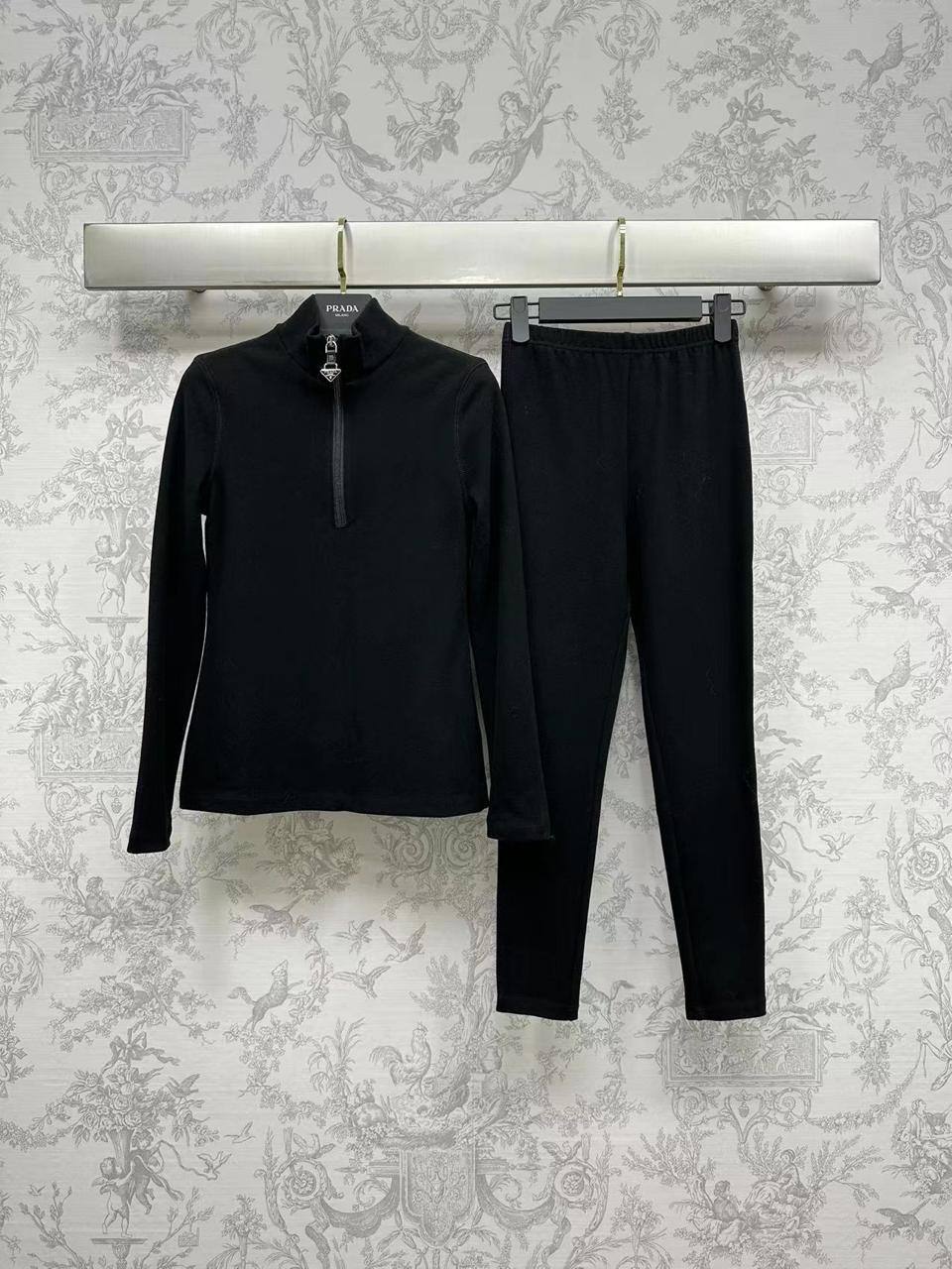 Костюм люкс спортивный Prada BP-46738 Костюм люкс спортивный Prada BP-46738