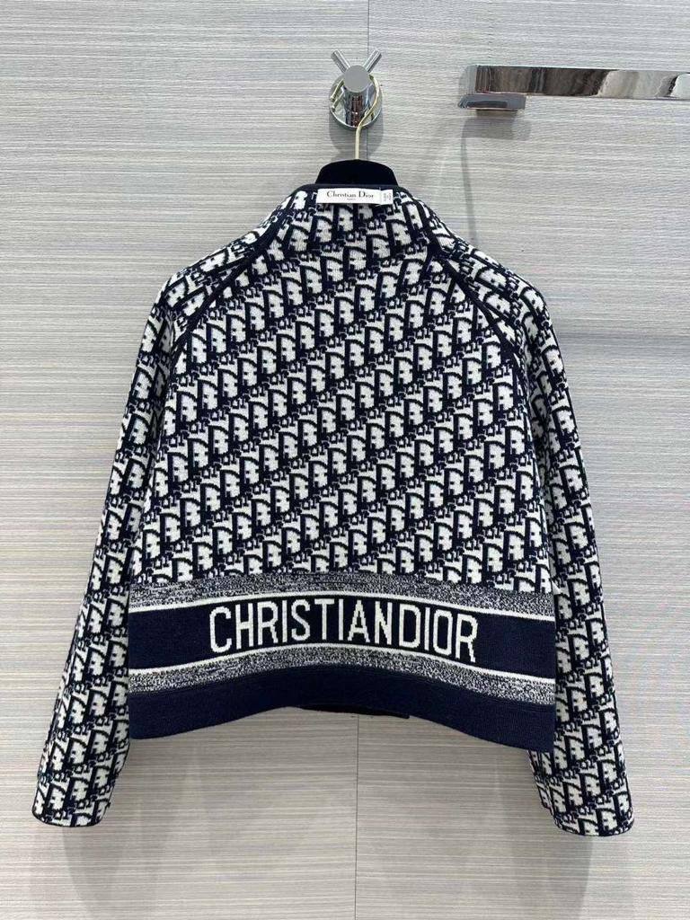 Двухсторонний трендовый бомбер Christian Dior BP-38094 Двухсторонний трендовый бомбер Christian Dior BP-38094