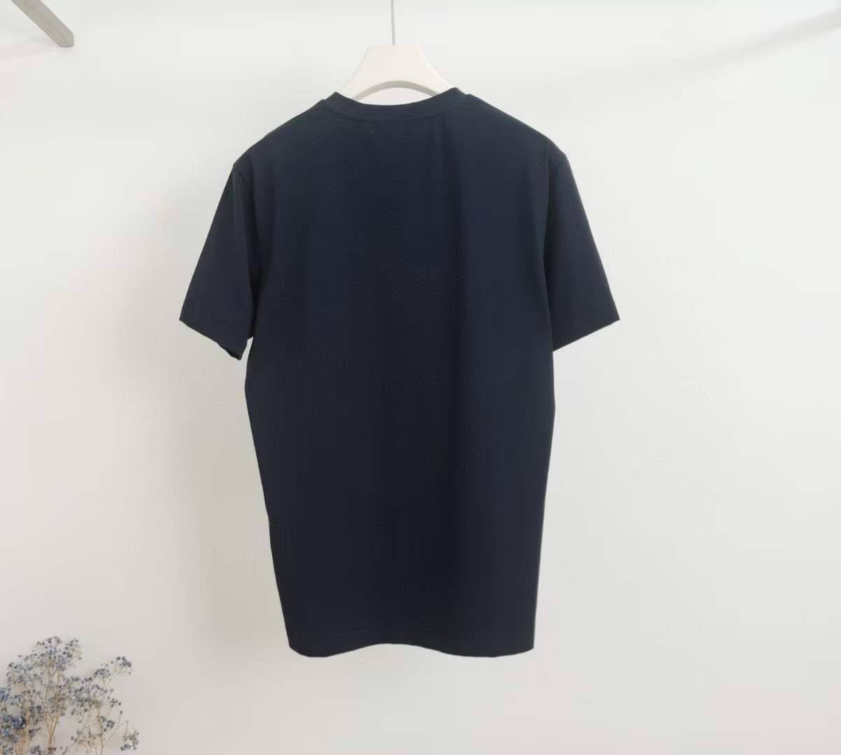 Повседневная футболка Prada BP-45500 Повседневная футболка Prada BP-45500