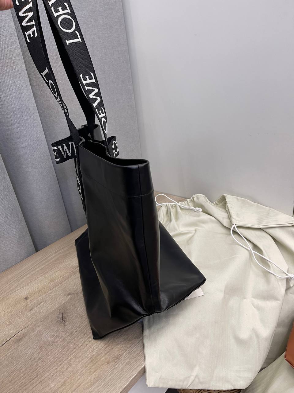 Трендовая женская сумка Loewe BP-49748 Трендовая женская сумка Loewe BP-49748