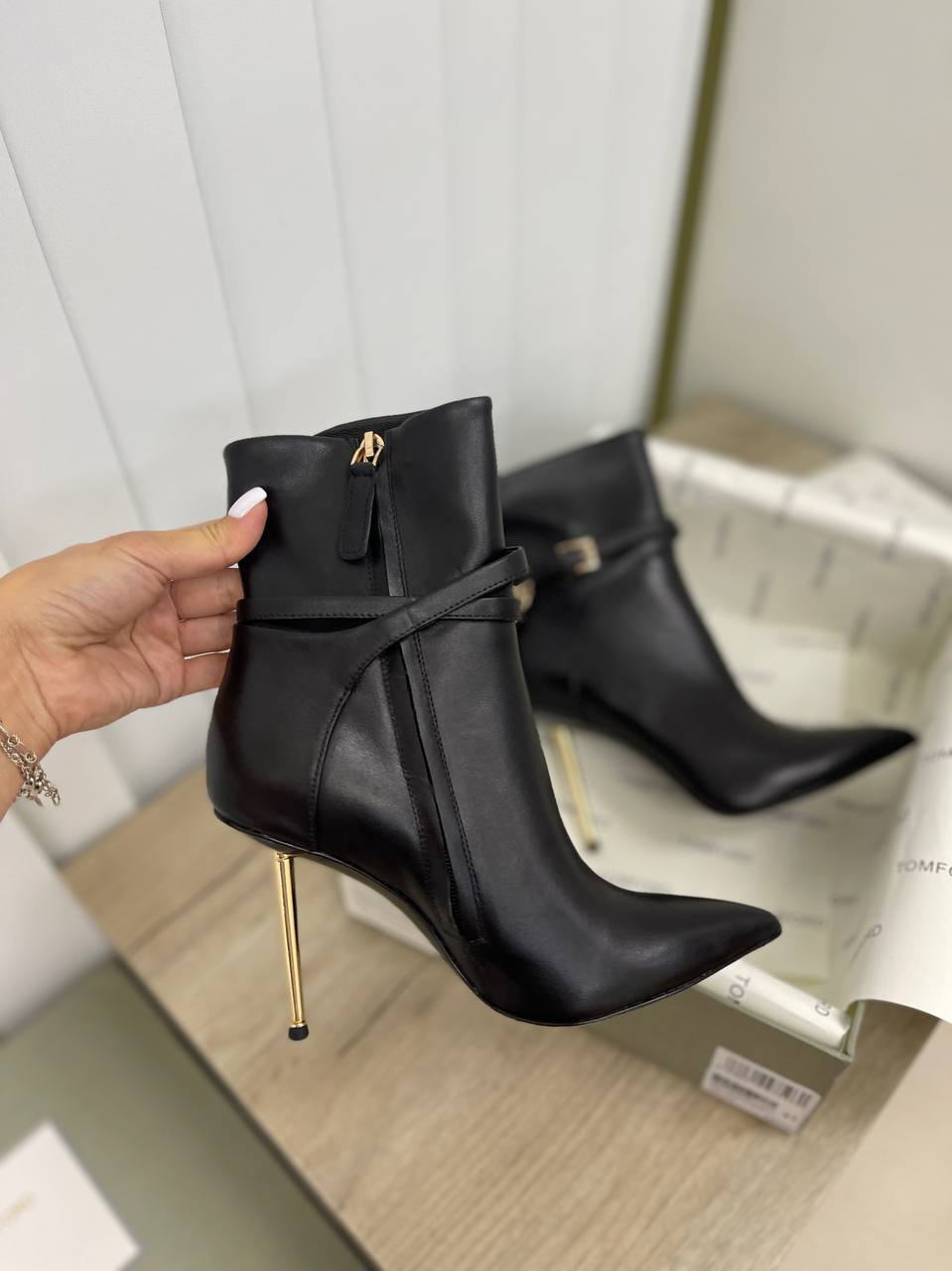 Коллекционные ботильоны Tom Ford BP-17530 Коллекционные ботильоны Tom Ford BP-17530