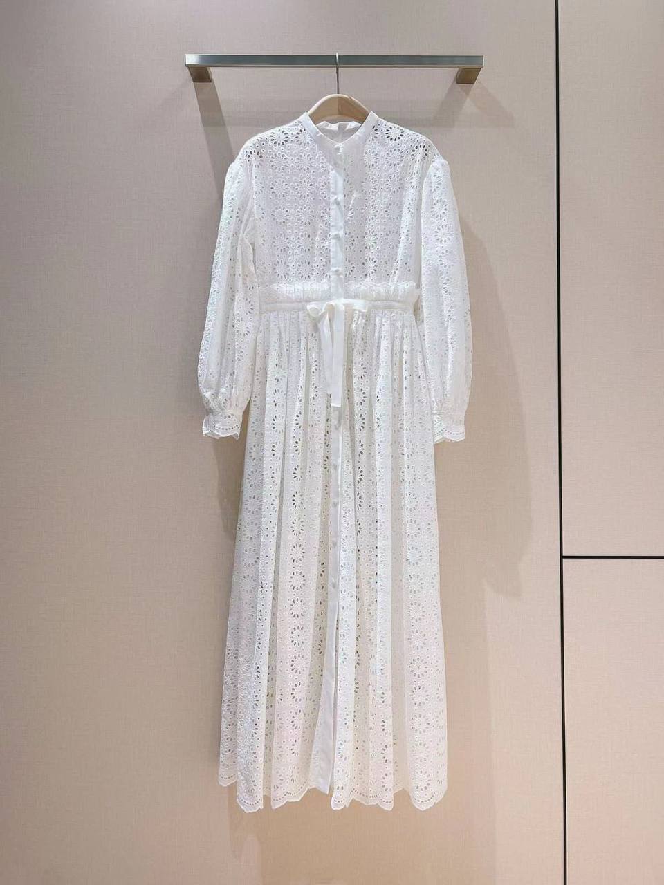 Длинная коллекционная блузка Christian Dior BP-32101 Длинная коллекционная блузка Christian Dior BP-32101