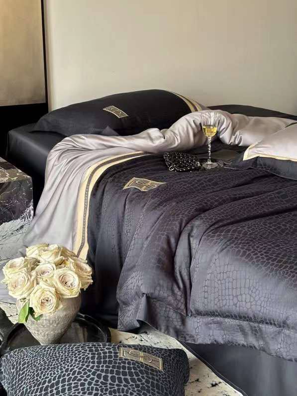 Yves Saint Laurent комплект постельного белья BP-52968 Yves Saint Laurent комплект постельного белья BP-52968