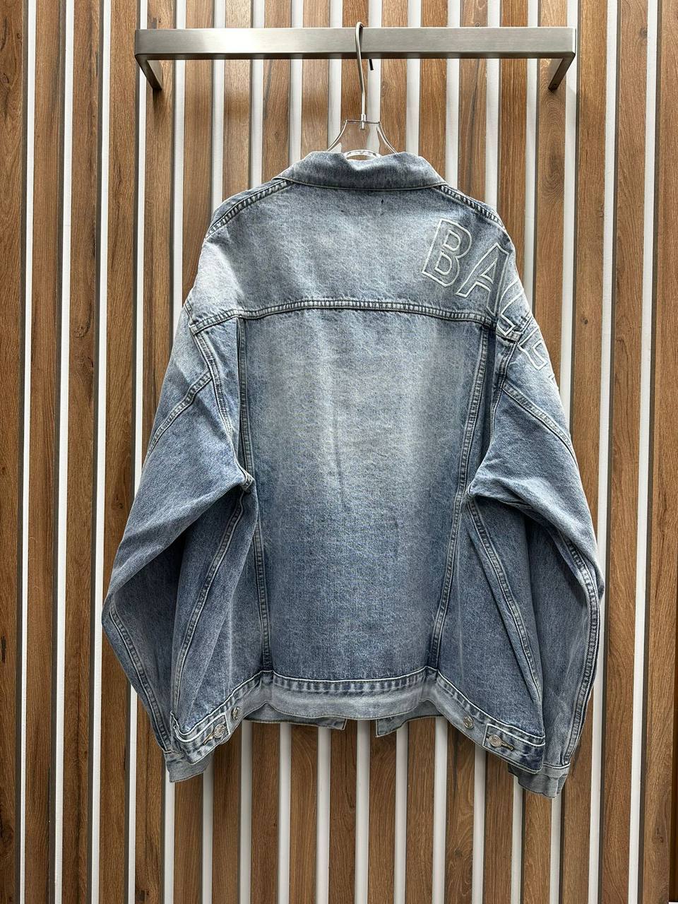 Куртка премиум Balenciaga BP-46841 Куртка премиум Balenciaga BP-46841