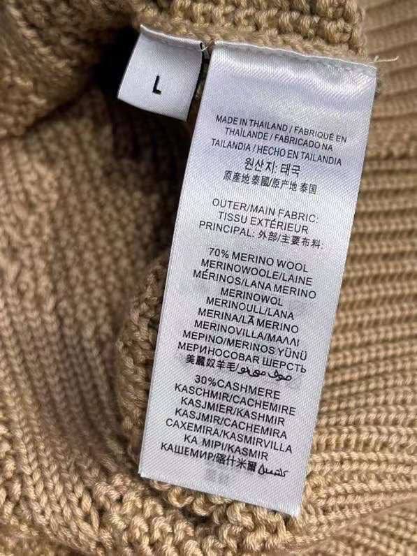 Свитер Burberry BP-23896 мужской повседневный Свитер Burberry BP-23896 мужской повседневный