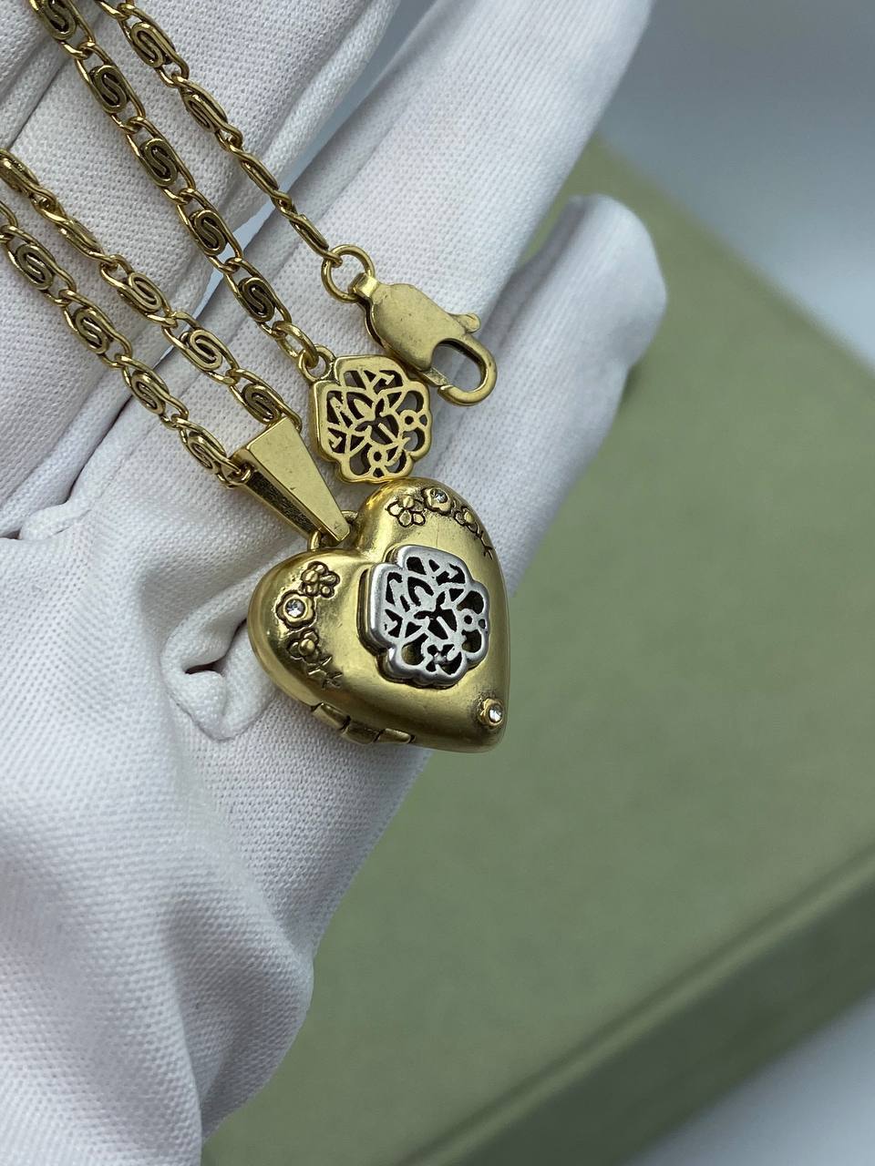 Элитный кулон Alexander McQueen BP-41044 Элитный кулон Alexander McQueen BP-41044