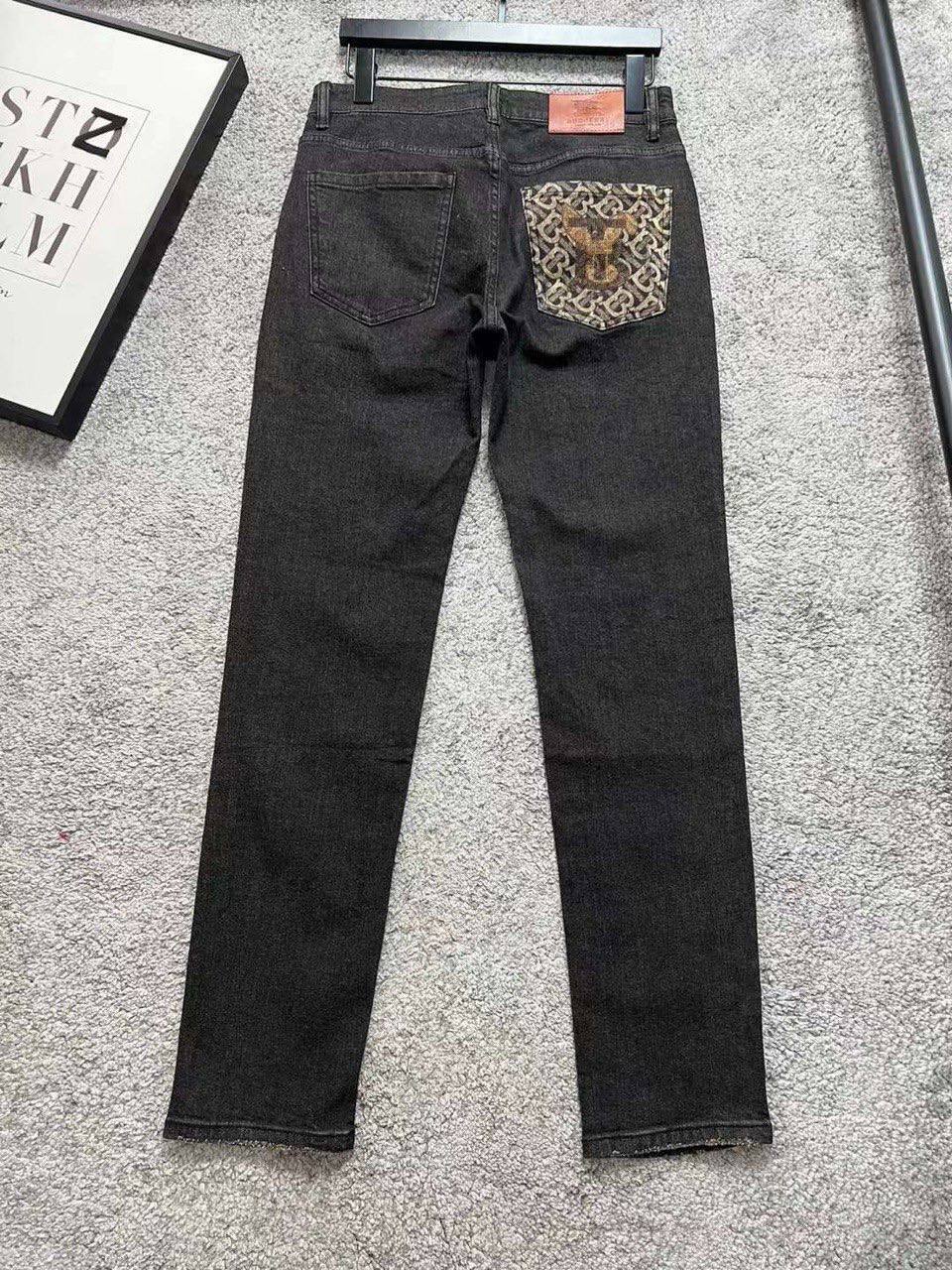 Джинсы Burberry BP-40419 дизайнерские Джинсы Burberry BP-40419 дизайнерские