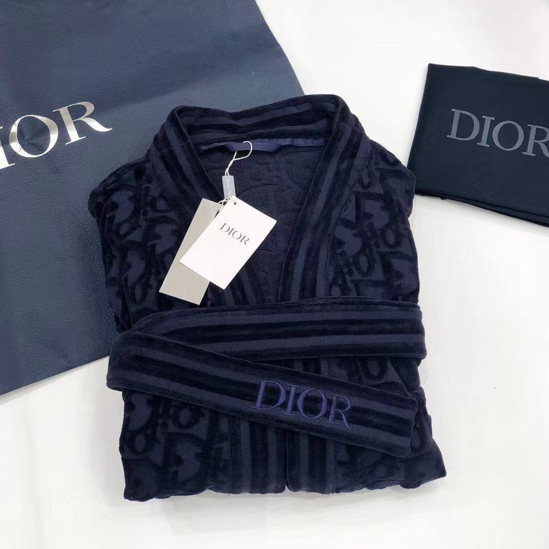 Халат от Christian Dior BP-24277 Халат от Christian Dior BP-24277