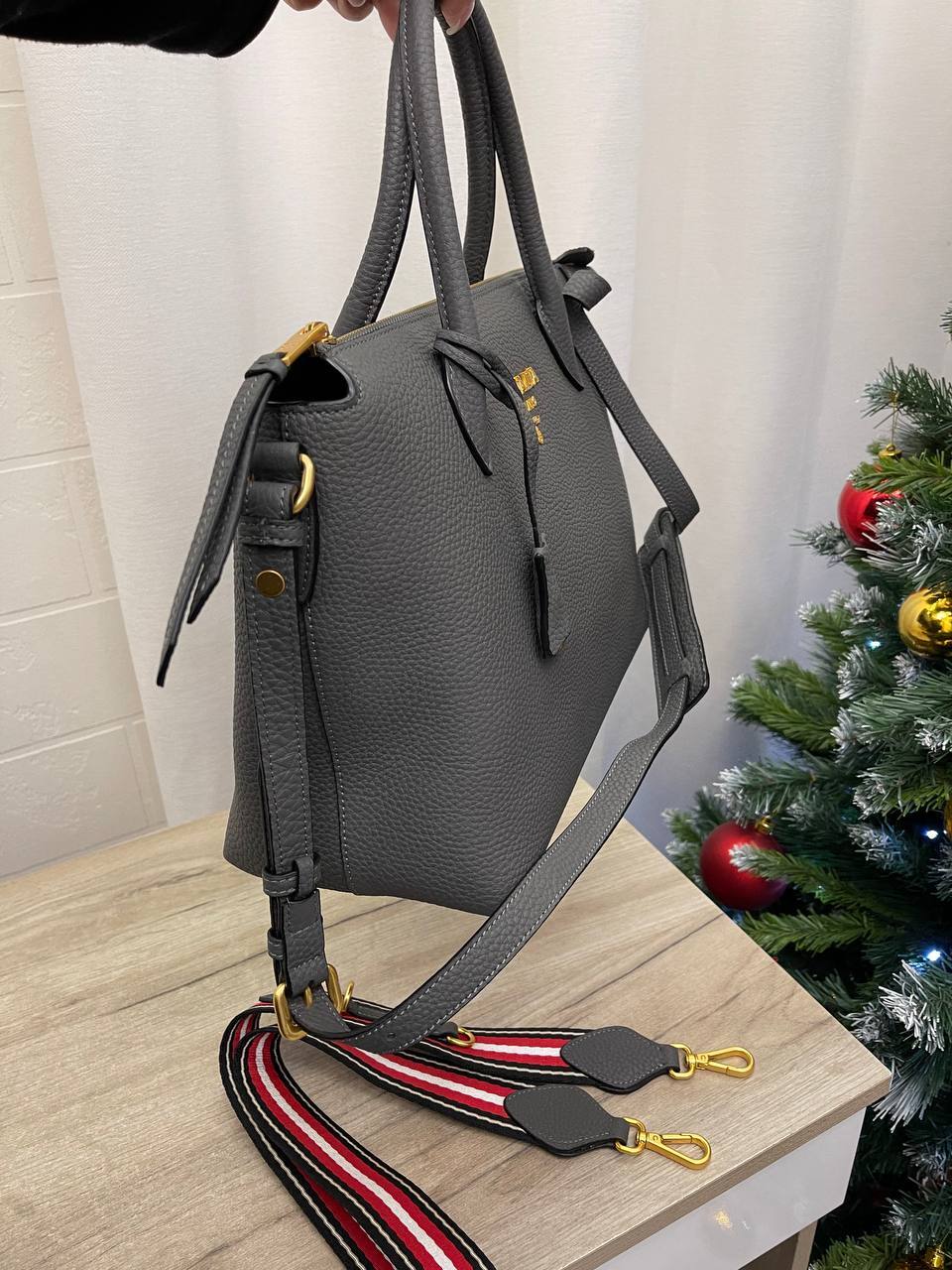 Элегантная женская сумка Prada BP-44746 Элегантная женская сумка Prada BP-44746