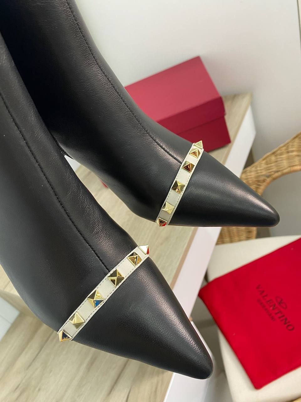 Дизайнерские ботильоны Valentino BP-18567 Дизайнерские ботильоны Valentino BP-18567