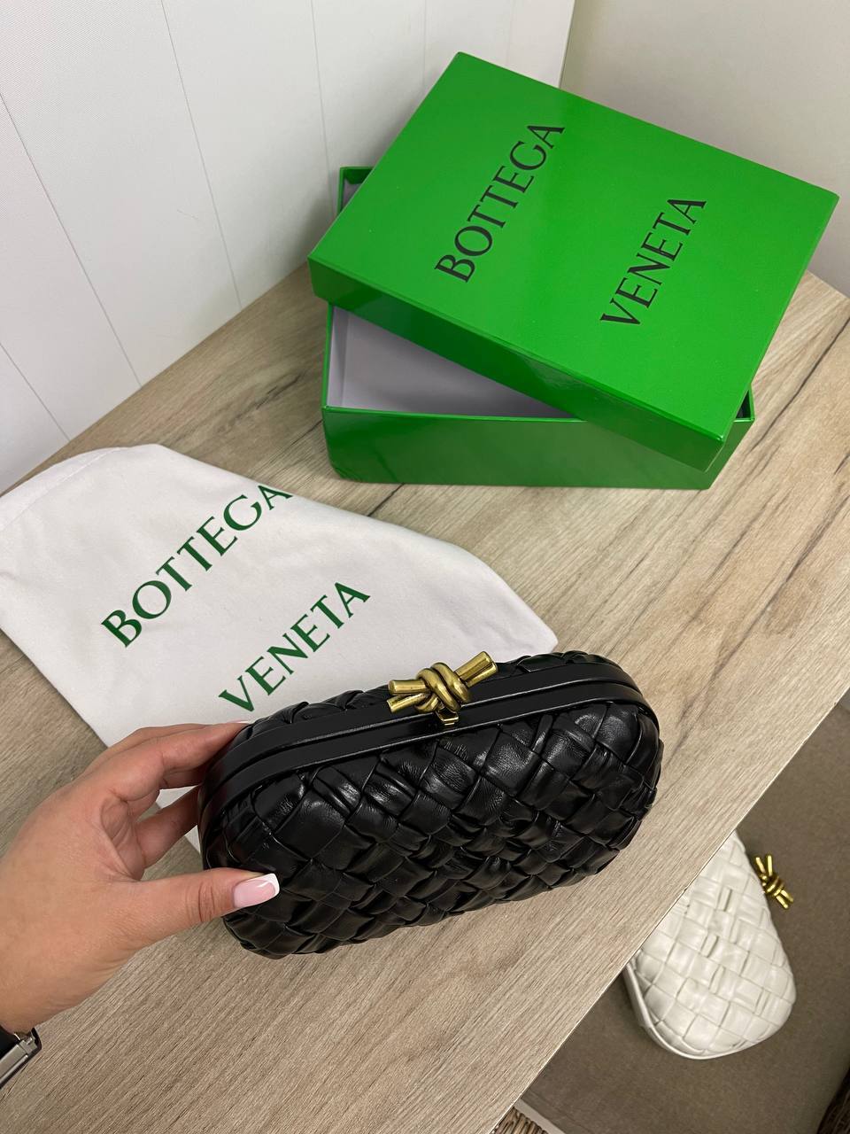 Женская коллекционная сумка Knot Minaudiere Bottega Veneta BP-26102 Женская коллекционная сумка Knot Minaudiere Bottega Veneta BP-26102