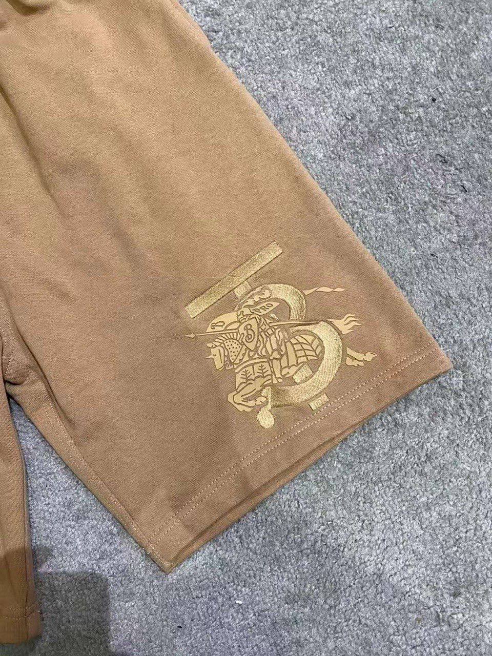 Шорты повседневные Burberry BP-33993 Шорты повседневные Burberry BP-33993