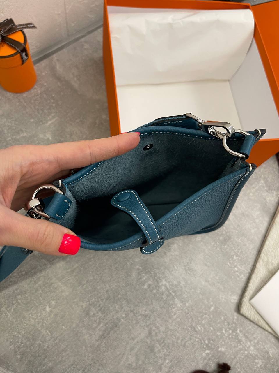 Женская сумка Evelyne коллекционная Hermes BP-46996 Женская сумка Evelyne коллекционная Hermes BP-46996