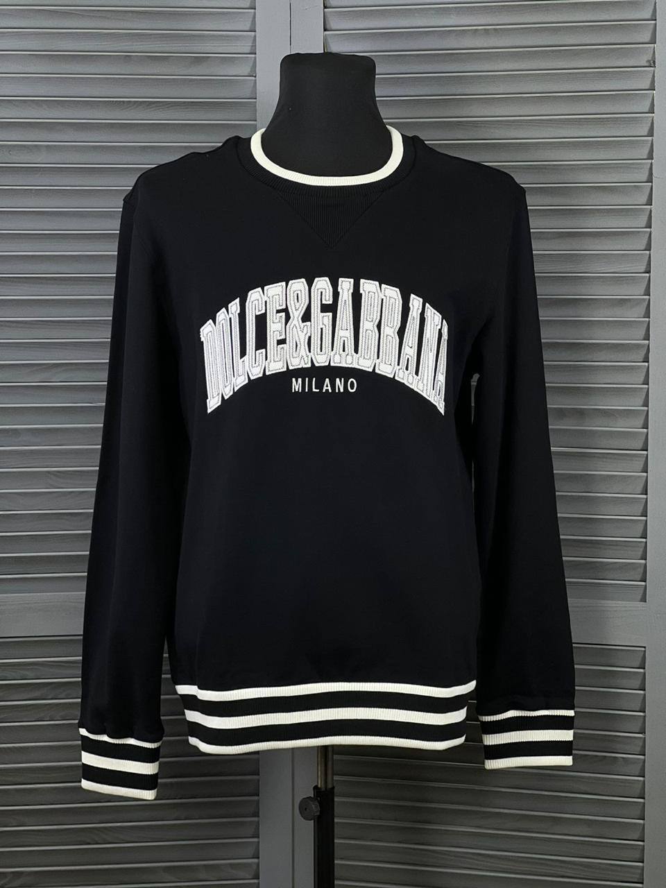 Свитшот Dolce & Gabbana BP-39013 дизайнерский Свитшот Dolce & Gabbana BP-39013 дизайнерский