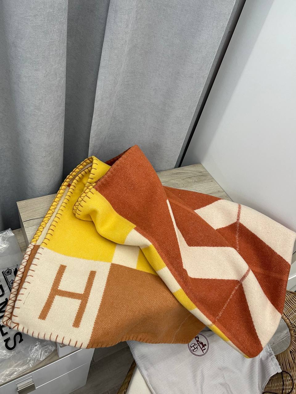 Плед Hermes BP-45571 премиальная коллекция Плед Hermes BP-45571 премиальная коллекция