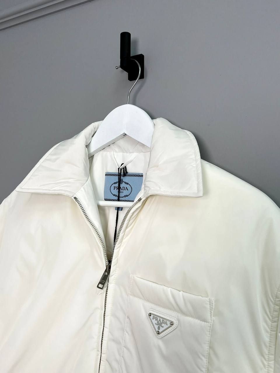 Куртка повседневная женская Prada BP-21259 Куртка повседневная женская Prada BP-21259