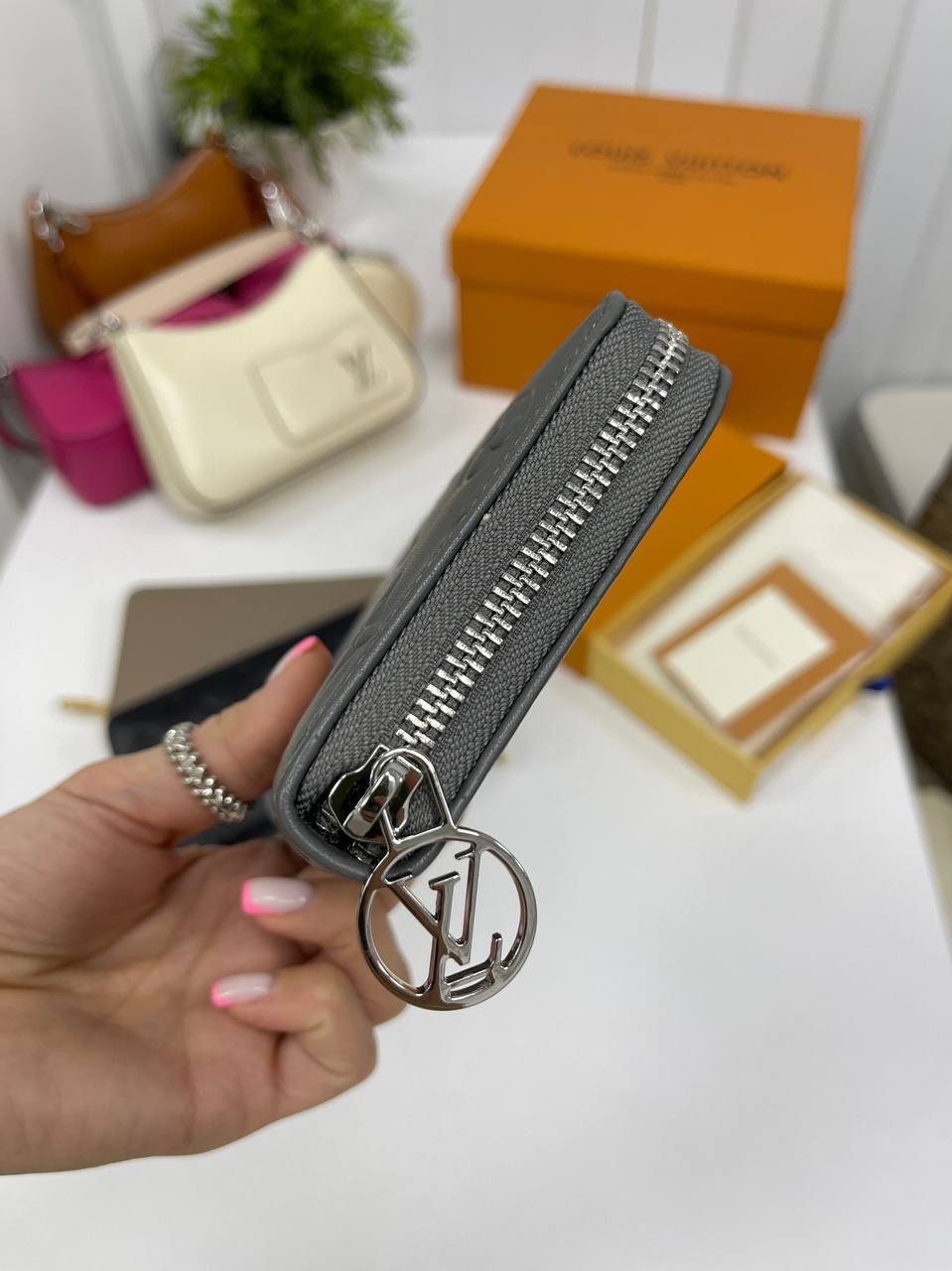 Трендовый кошелек Louis Vuitton BP-27468 Трендовый кошелек Louis Vuitton BP-27468