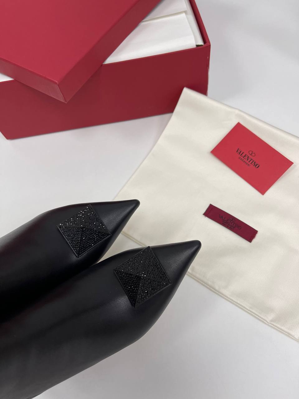 Дизайнерские ботильоны Valentino BP-25338 Дизайнерские ботильоны Valentino BP-25338