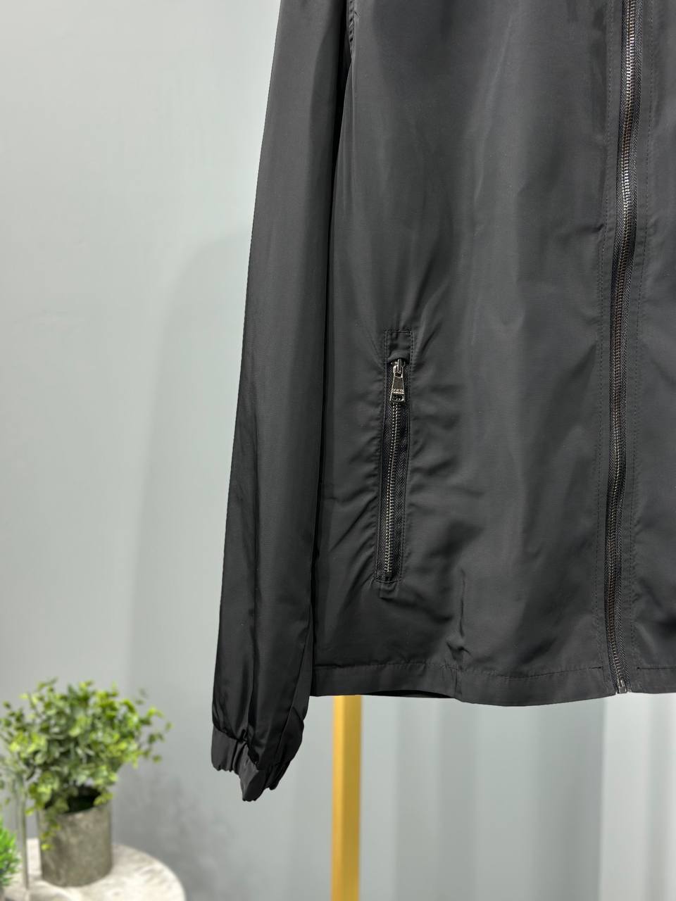 Ветровка Dolce & Gabbana BP-47508 модная Ветровка Dolce & Gabbana BP-47508 модная