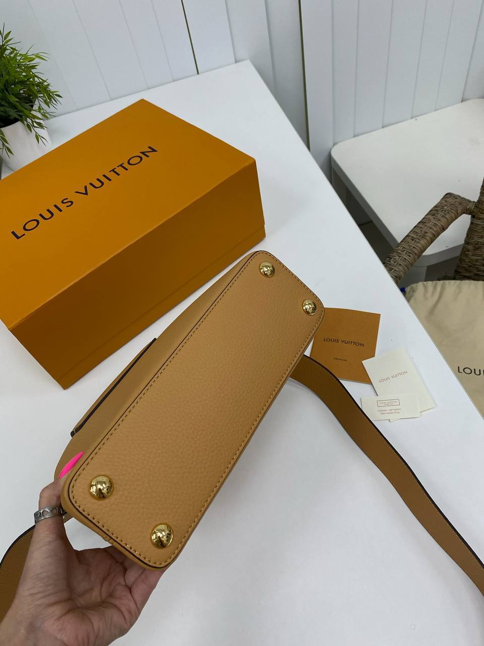 Коллекционная сумка Capucines, 31 см, Louis Vuitton BP-27705 Коллекционная сумка Capucines, 31 см, Louis Vuitton BP-27705