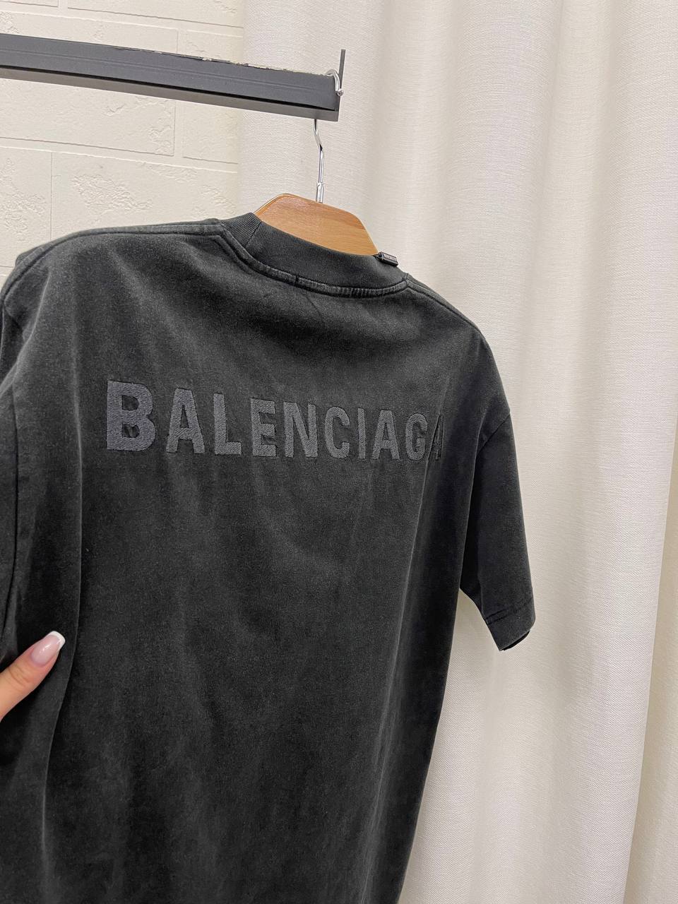 Футболка стильная мужская Balenciaga BP-45871 Футболка стильная мужская Balenciaga BP-45871