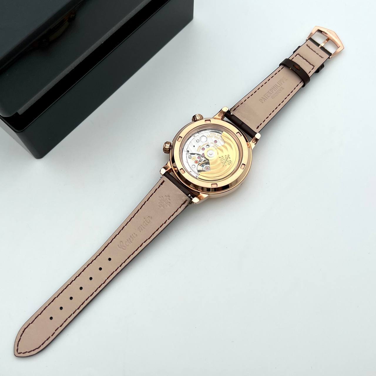 Элитные часы Patek Philippe BP-36872 Элитные часы Patek Philippe BP-36872