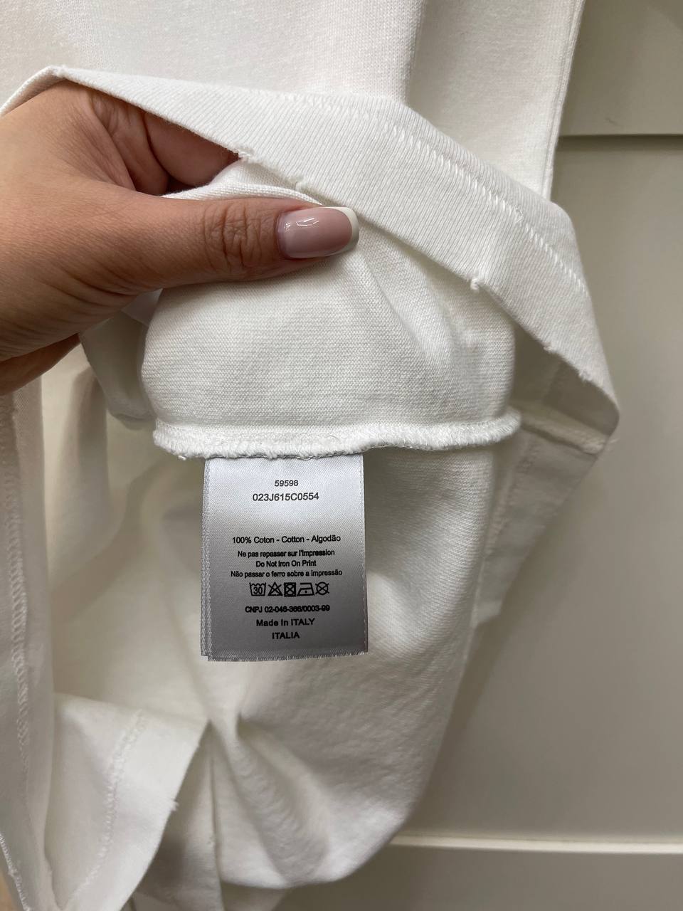 Футболка мужская Christian Dior BP-46057 стильная Футболка мужская Christian Dior BP-46057 стильная