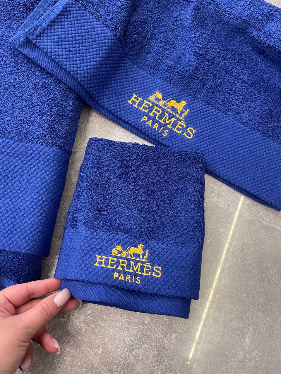 Комплект Hermes из трех полотенец BP-43337 Комплект Hermes из трех полотенец BP-43337