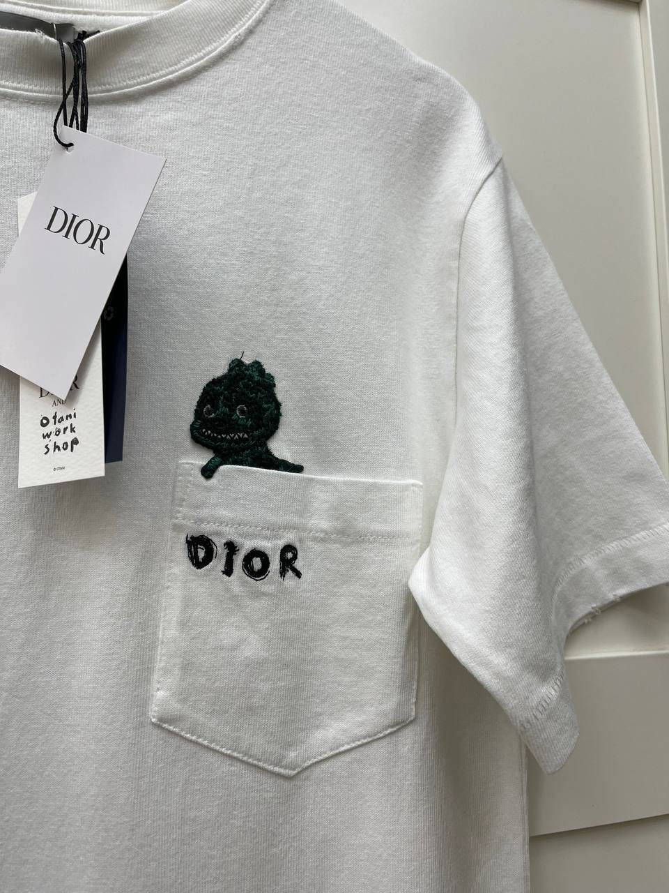Футболка мужская Christian Dior BP-46057 стильная Футболка мужская Christian Dior BP-46057 стильная