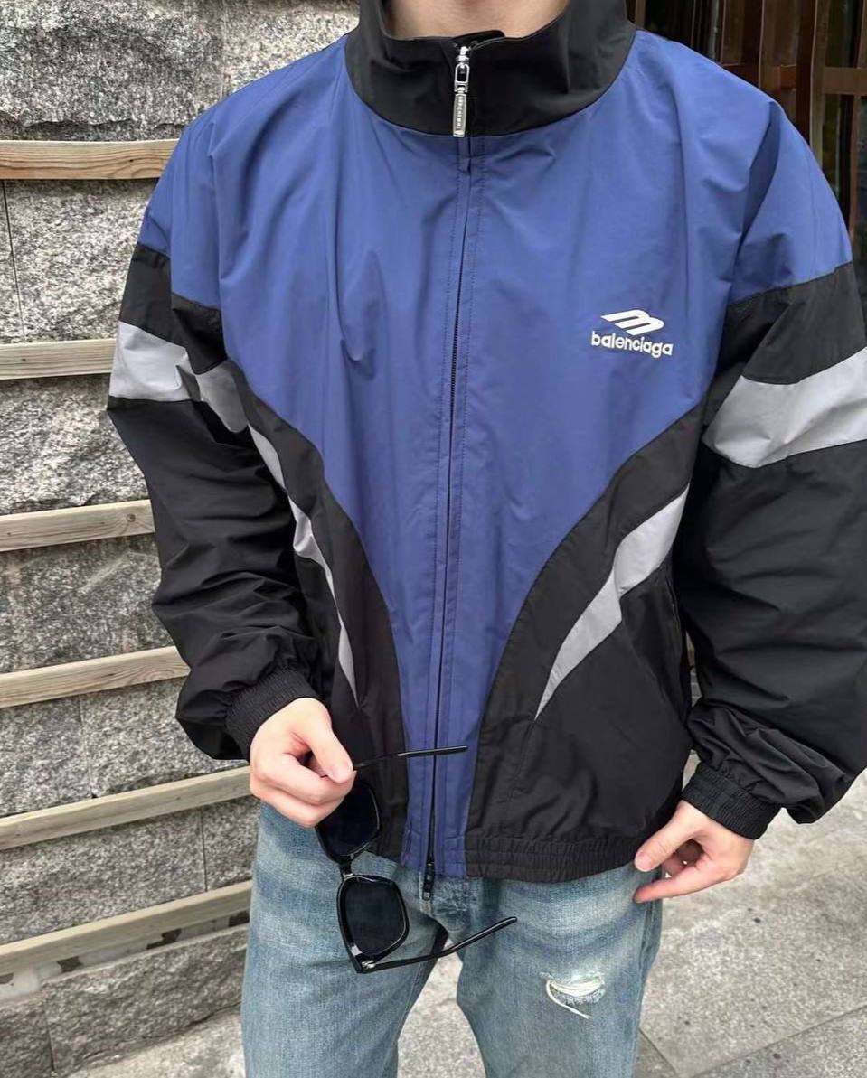 Бомбер Balenciaga BP-53573 Бомбер Balenciaga BP-53573