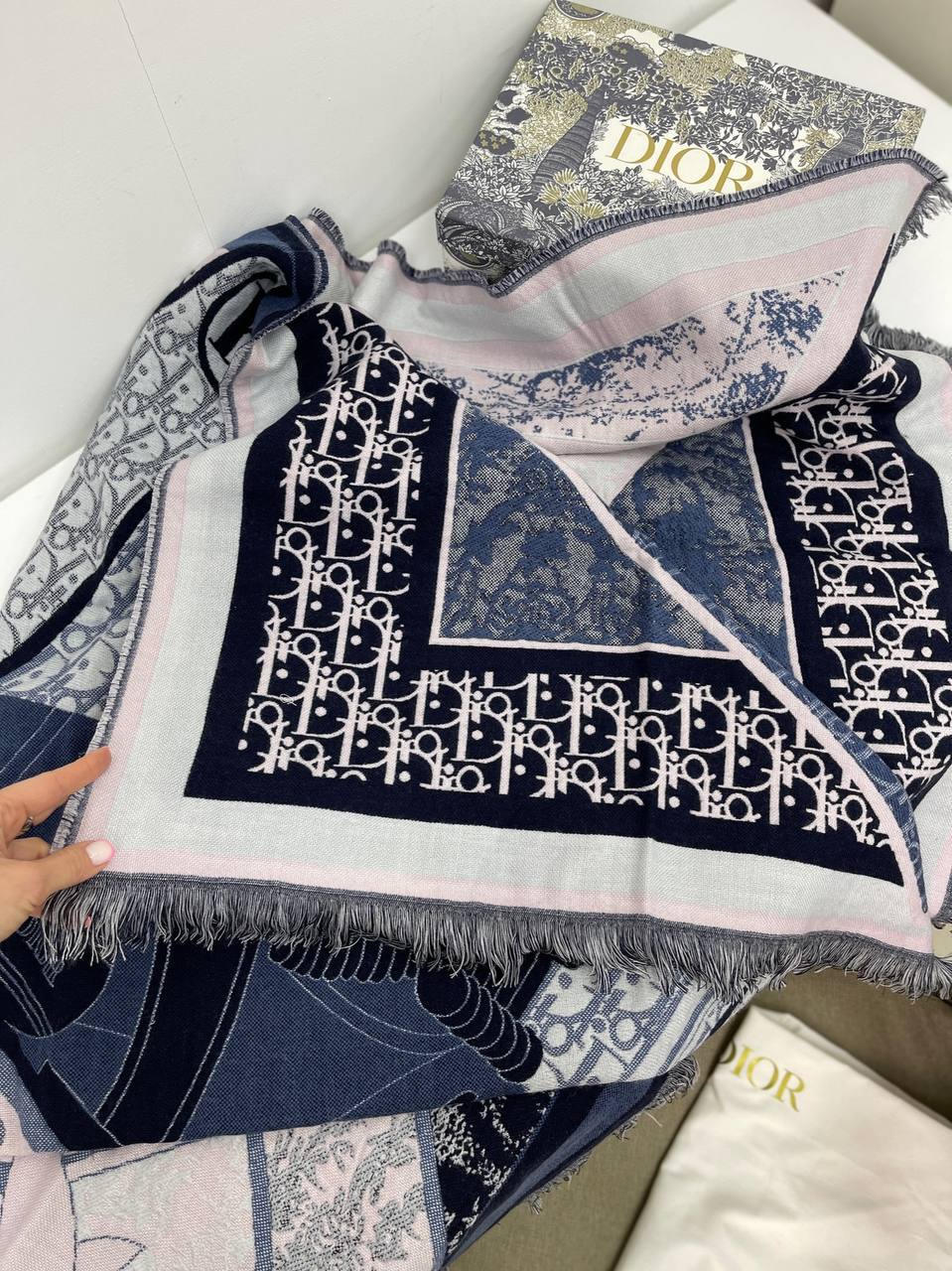 Плед эксклюзив Christian Dior BP-26672 Плед эксклюзив Christian Dior BP-26672