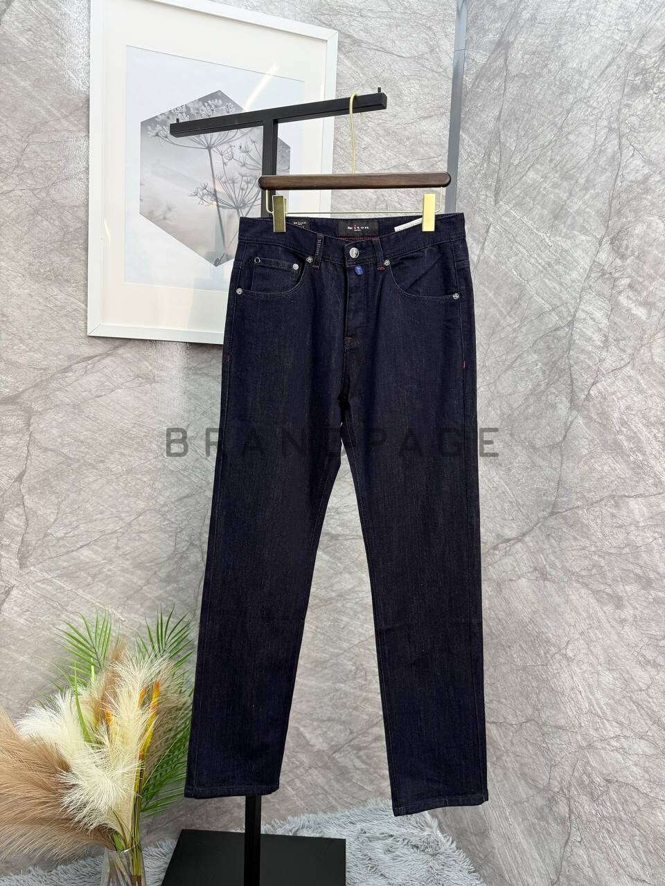 Джинсы хлопковые Kiton BPLUX5461 Джинсы хлопковые Kiton BPLUX5461