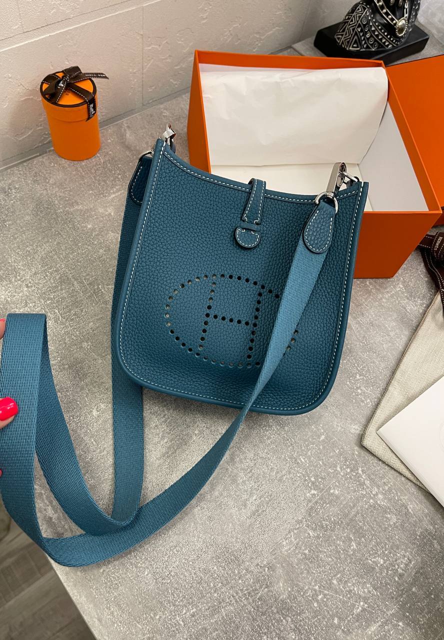 Женская сумка Evelyne коллекционная Hermes BP-46996 Женская сумка Evelyne коллекционная Hermes BP-46996