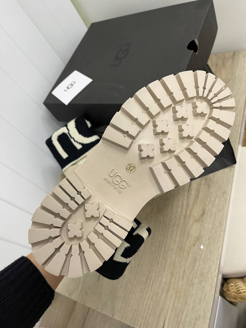 Трендовые UGG MARTIN KNIT SAND Ugg Australia BP-25205 Трендовые UGG MARTIN KNIT SAND Ugg Australia BP-25205