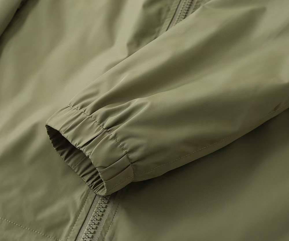 Ветровка Burberry BP-28384 стильная Ветровка Burberry BP-28384 стильная