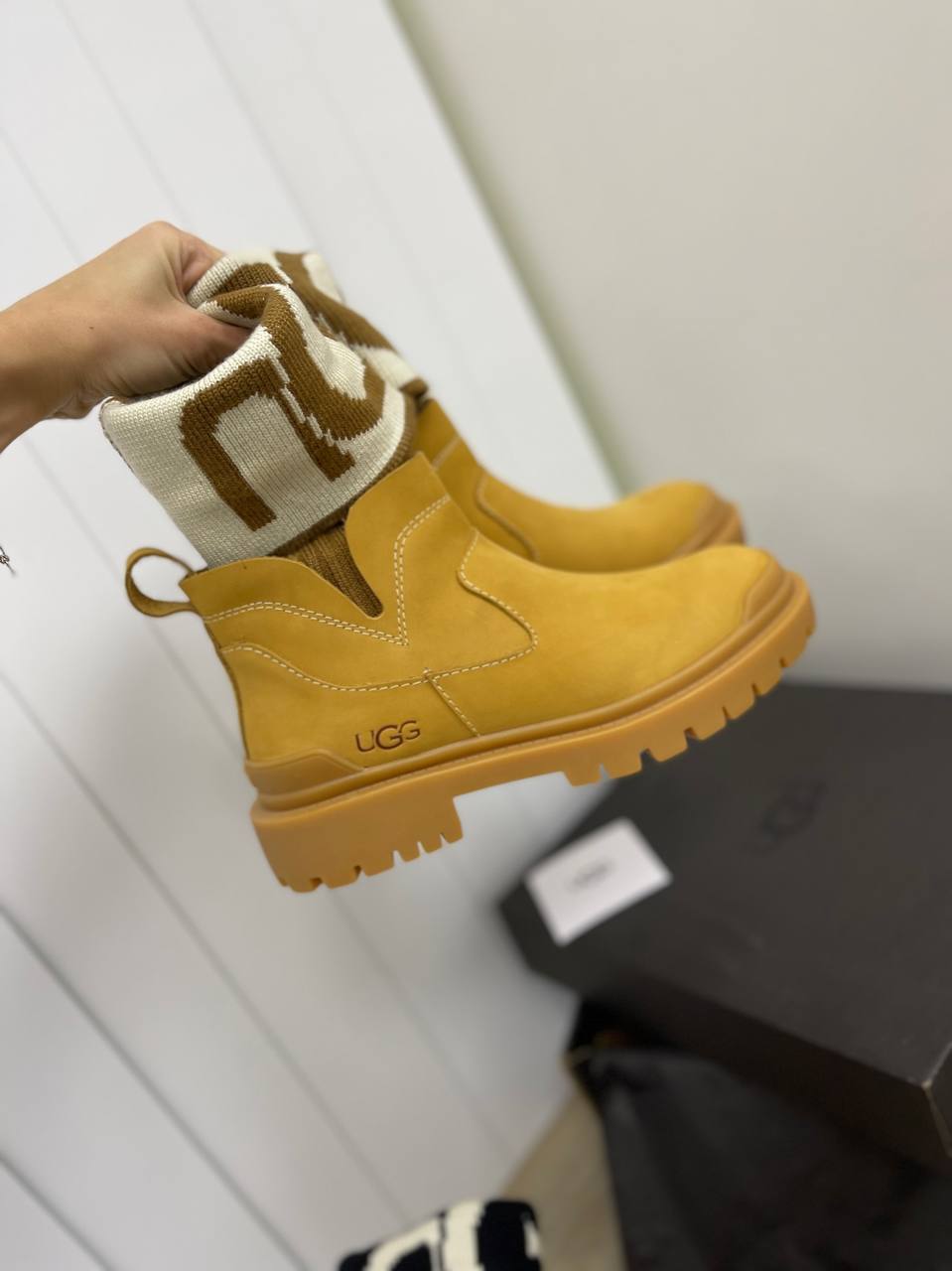 Премиальные UGG MARTIN KNIT CHESTNUT Ugg Australia BP-25204 Премиальные UGG MARTIN KNIT CHESTNUT Ugg Australia BP-25204