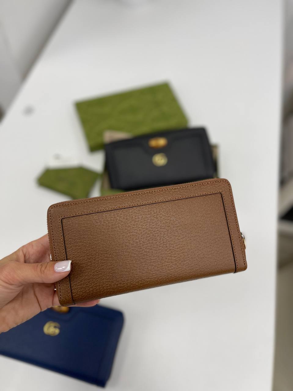 Лимитированный кошелек Gucci BP-37711 Лимитированный кошелек Gucci BP-37711