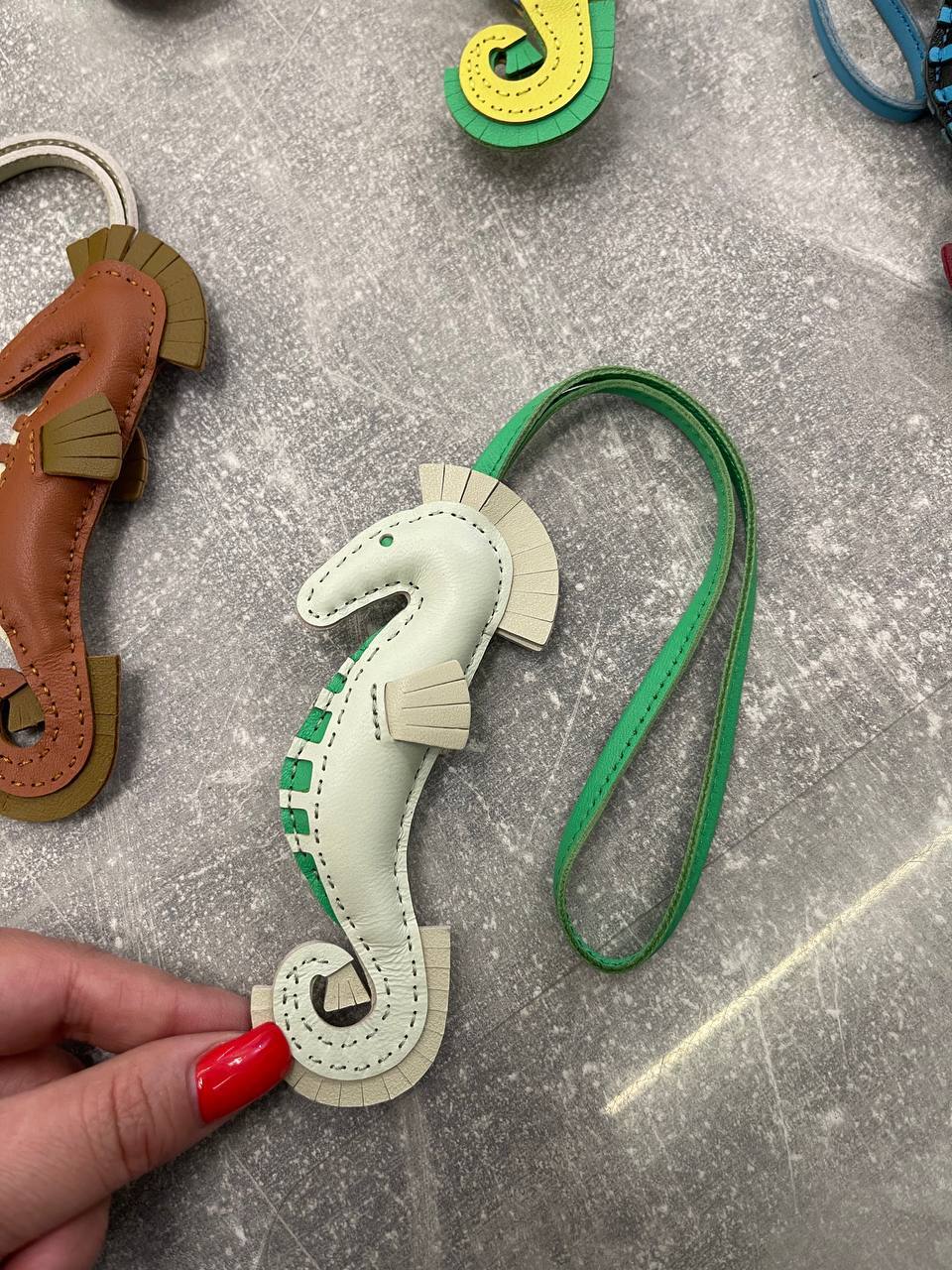 Стильный брелок Hermes BP-47037 Стильный брелок Hermes BP-47037