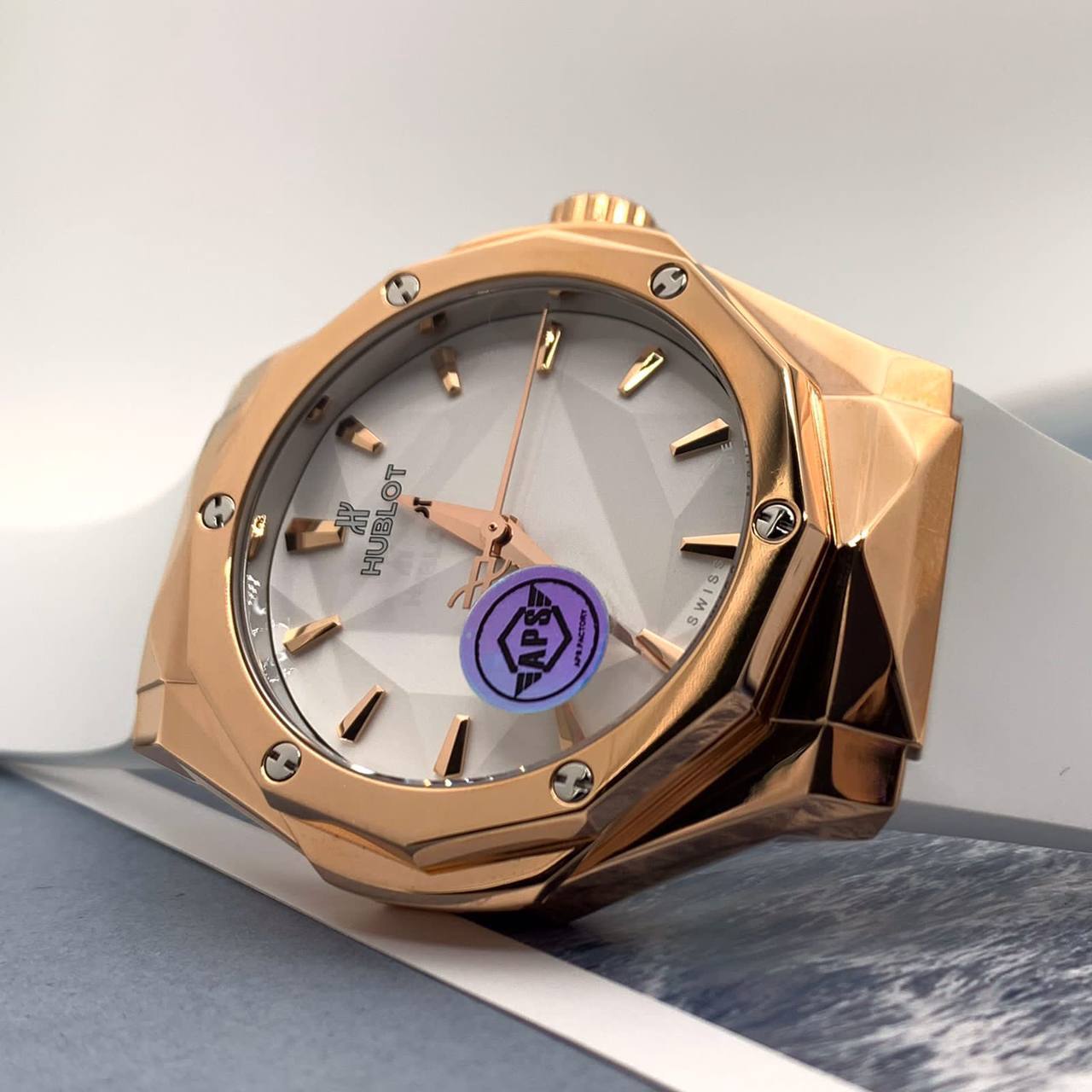 Часы люкс класса Hublot BP-38345 Часы люкс класса Hublot BP-38345