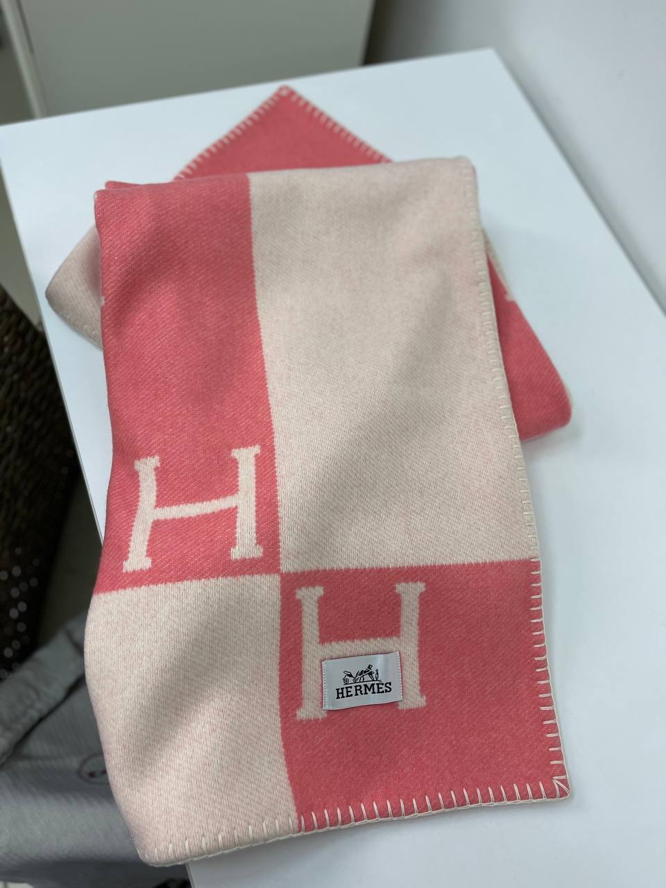 Стильный плед Hermes BP-26665 Стильный плед Hermes BP-26665