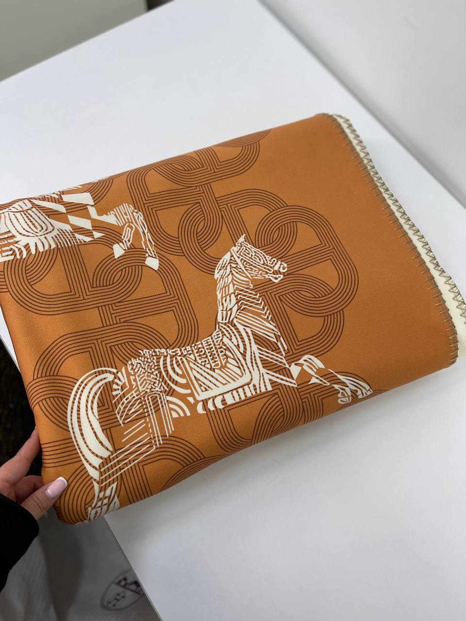 Hermes плед 200*180 см BP-26650 эксклюзив Hermes плед 200*180 см BP-26650 эксклюзив