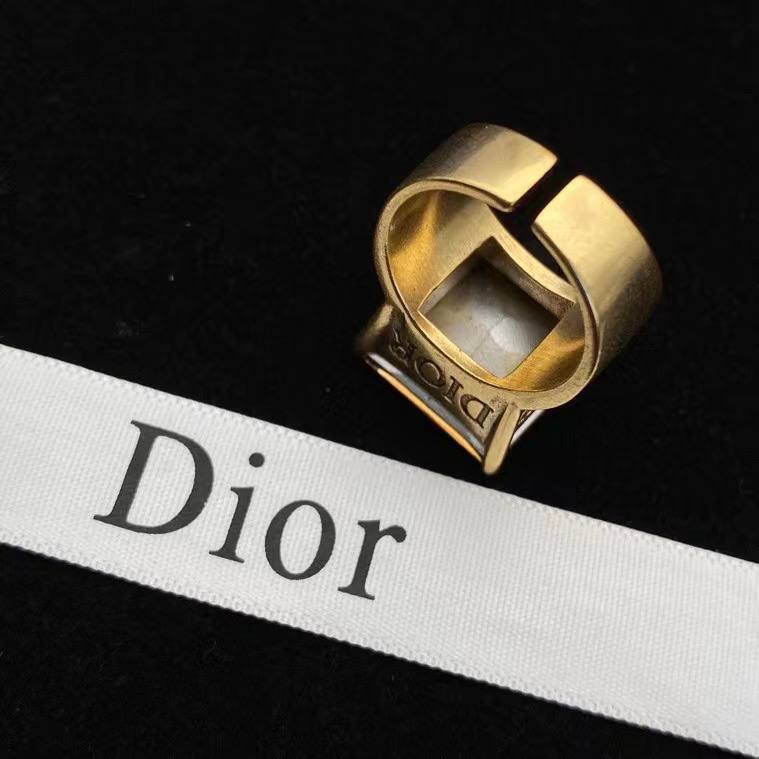 Кольцо эксклюзивное Christian Dior BP-12999 Кольцо эксклюзивное Christian Dior BP-12999