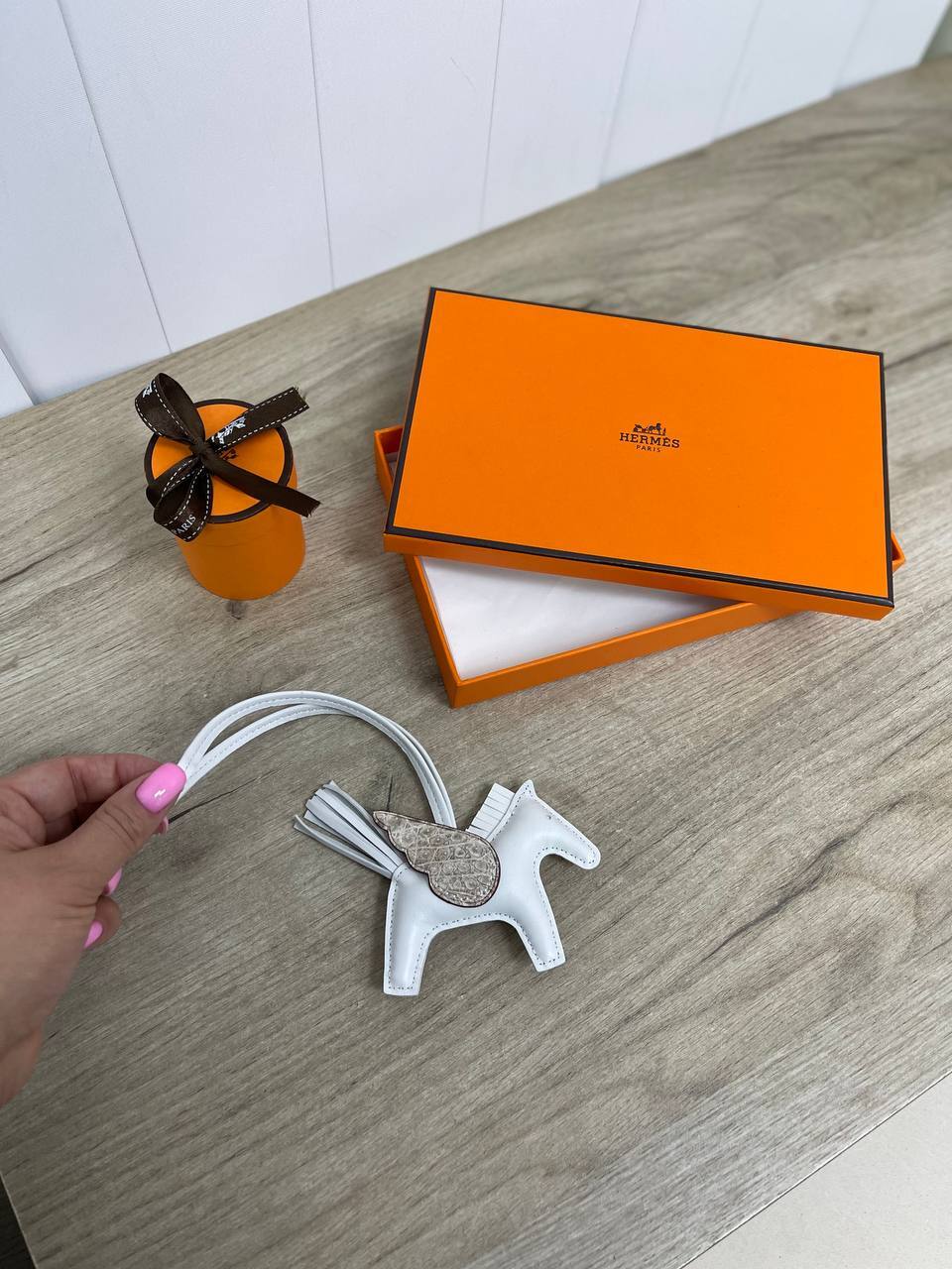 Hermes BP-28844 эксклюзивный брелок Hermes BP-28844 эксклюзивный брелок