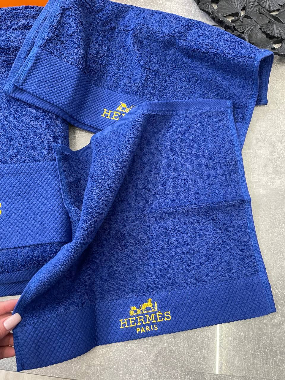 Комплект Hermes из трех полотенец BP-43337 Комплект Hermes из трех полотенец BP-43337