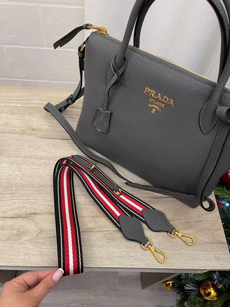 Элегантная женская сумка Prada BP-44746 Элегантная женская сумка Prada BP-44746