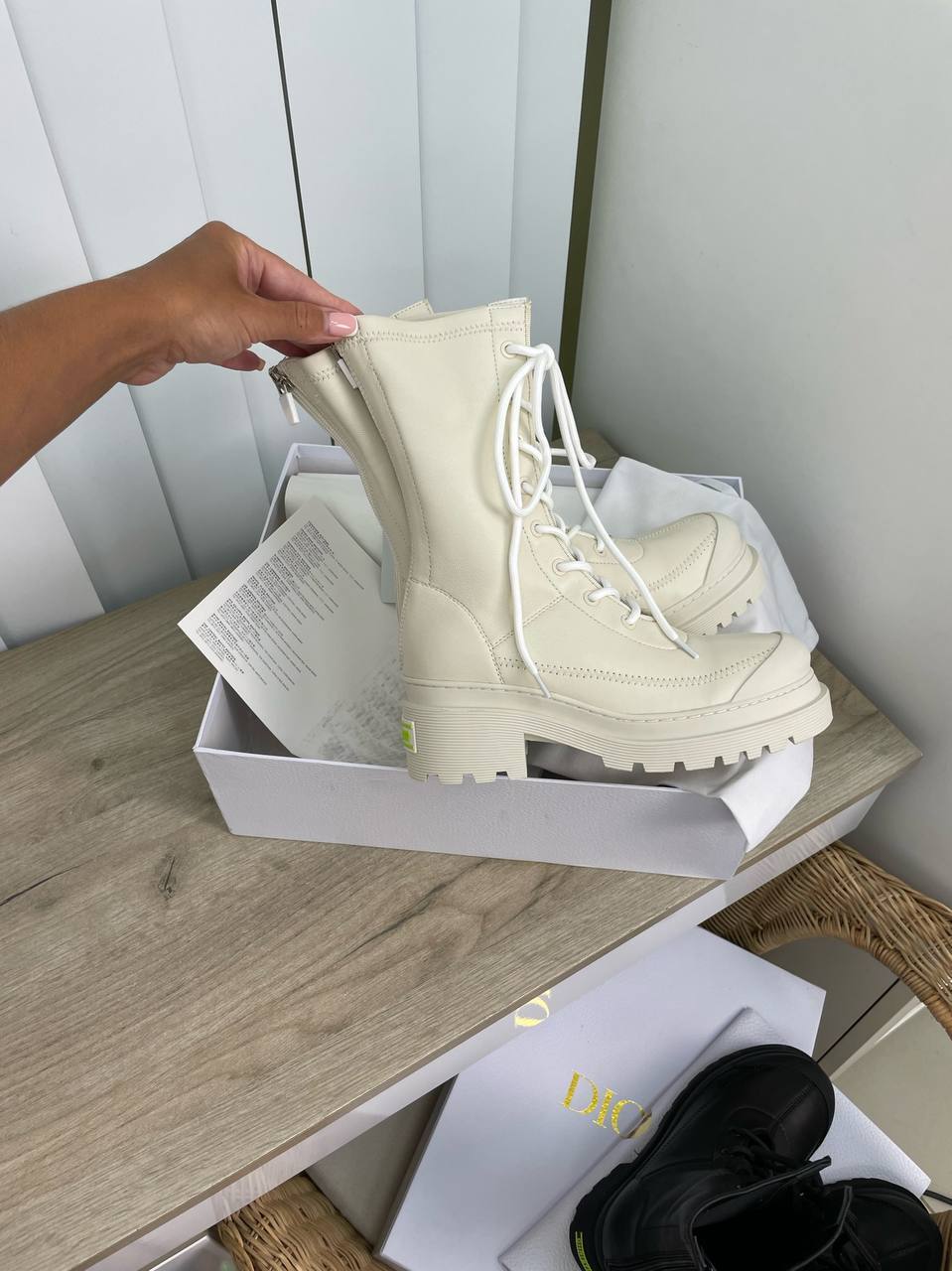 Ботинки премиальные Christian Dior BP-15192 Ботинки премиальные Christian Dior BP-15192