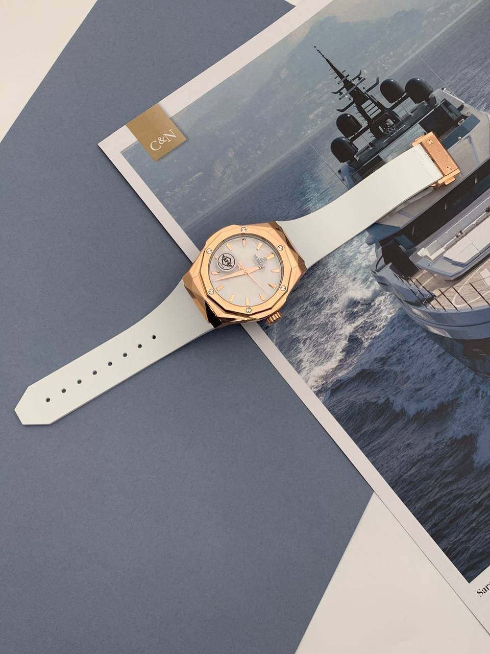 Часы люкс класса Hublot BP-38345 Часы люкс класса Hublot BP-38345