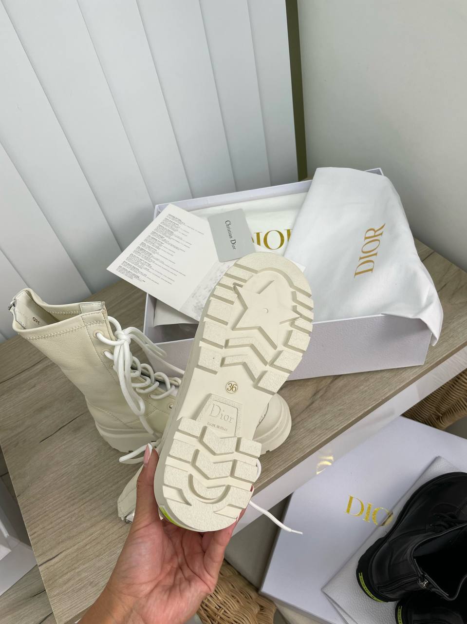 Ботинки премиальные Christian Dior BP-15192 Ботинки премиальные Christian Dior BP-15192