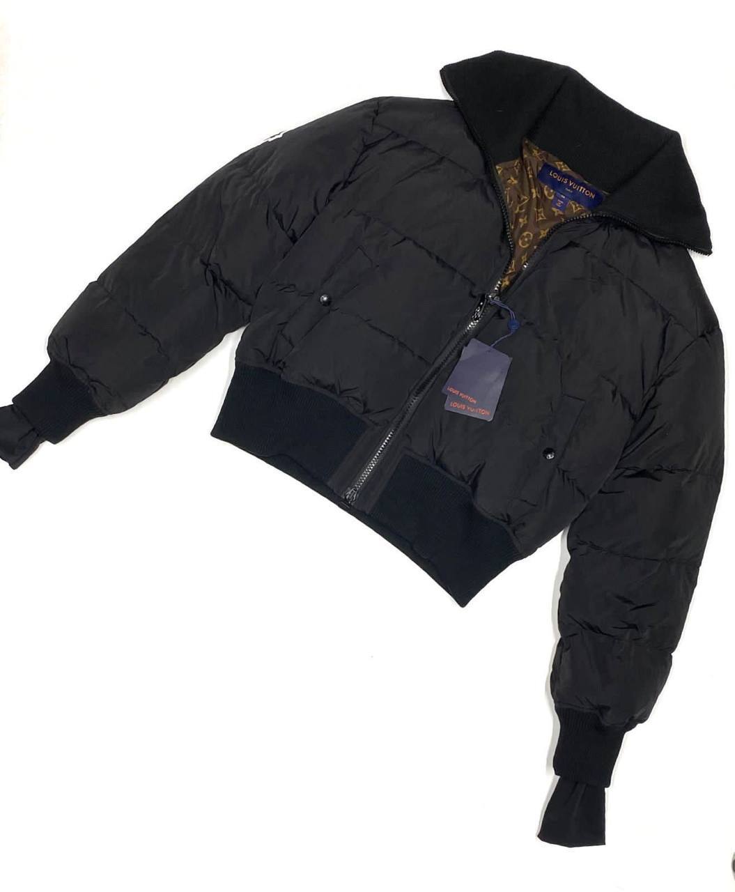 Коллекционный бомбер Louis Vuitton BP-24915 Коллекционный бомбер Louis Vuitton BP-24915